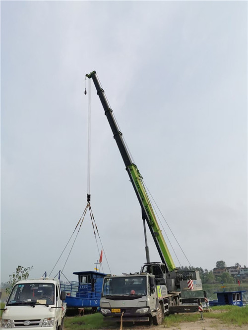 康马县桥梁建设吊装案例